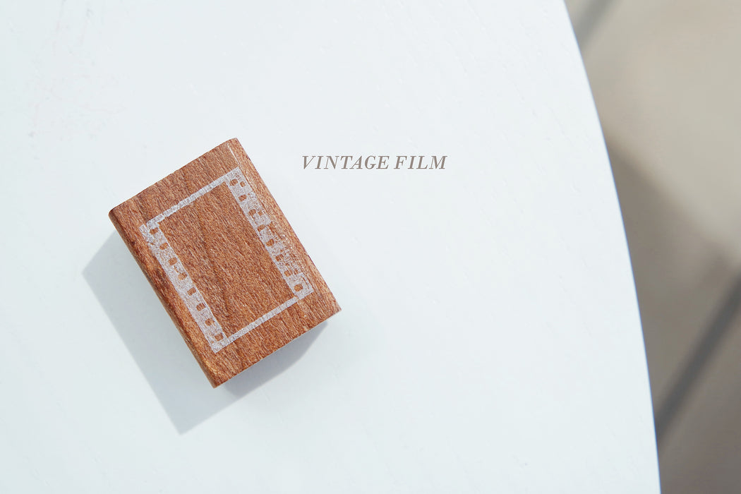 Jieyanow Atelier - Frames Rubber Stamp // Vintage Film