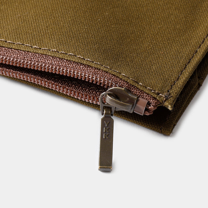 TRAVELER'S FACTORY Cotton Zipper Case Olive // Passport