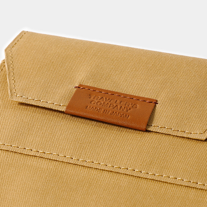 TRAVELER'S FACTORY Cotton Zipper Case Beige // Passport