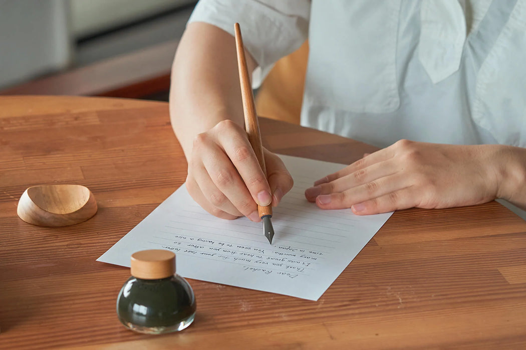 Kakimori Sakura Wood Pen Rest