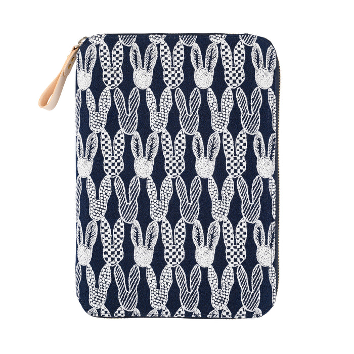 Hobonichi Techo Cousin Cover [A5 Size] // mina perhonen: pomppia (Navy)