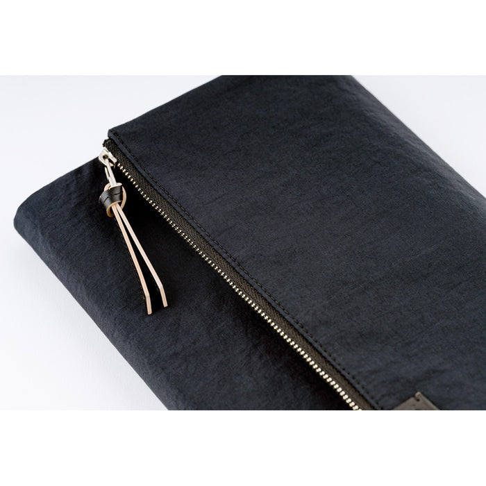 Hobonichi Techo Cousin Cover [A5 Size] // Tragen (Black)