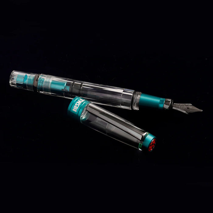 TWSBI Diamond 580 ALR Caribbean with Onyx Fountain Pen