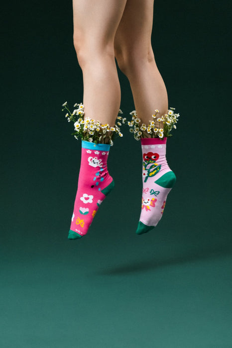 Quirkyqing by yiqing gan Socks // Garden Bloom