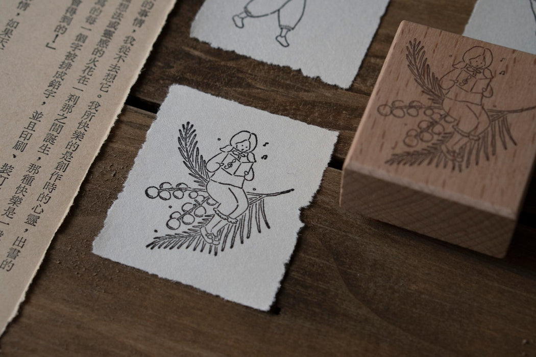Ivy Snow Rubber Stamp // Acacia Girl