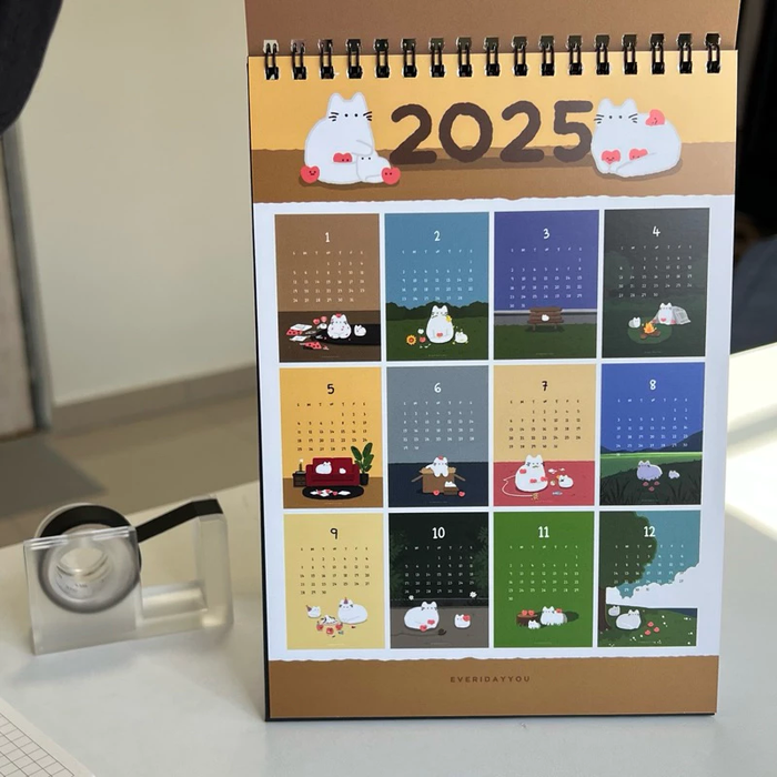 Everidayyou 2025 Calendar // Small Cat