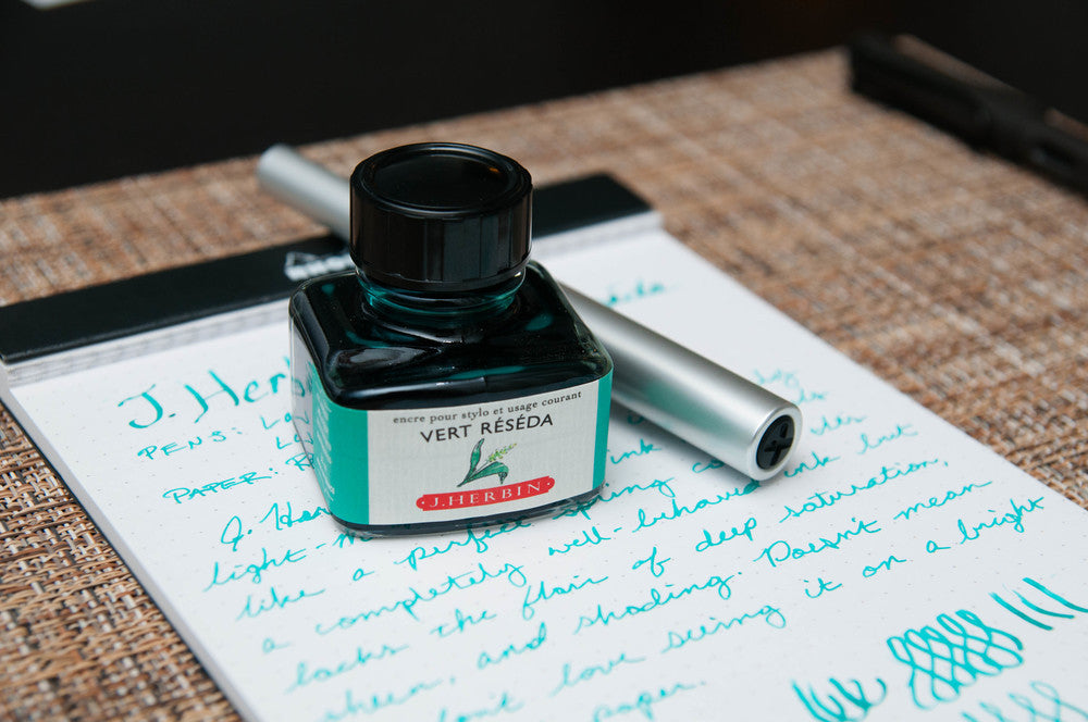 J.Herbin Fountain Pen Ink 30ml - Vert Réséda (Green Mignonette)