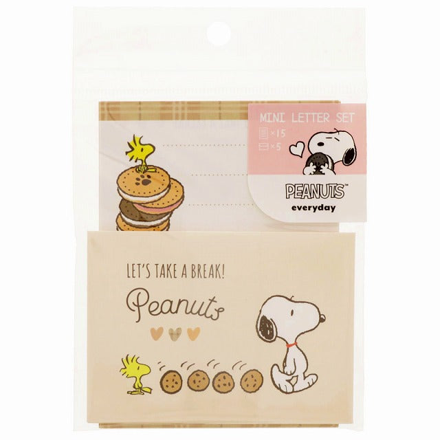 Peanuts Snoopy Snack Time Mini Letter Set // Cookies