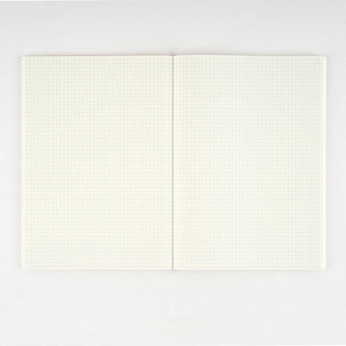 Hobonichi x Tomitaro Makino: Yamazakura Grid Notebook (Tomoe River Paper)